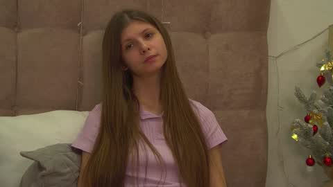 Snapshot of audreybarlow chatting on December 11, 2024, 9:30 am Audrey online show from December 11, 2024, 9:30 am