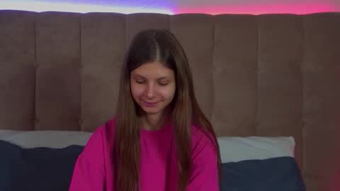 Snapshot of audreybarlow chatting on October 19, 2025, 6:25 am Audrey online show from October 19, 2025, 6:25 am