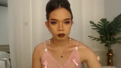 Audrey online show from October 21, 2025, 3:35 pm