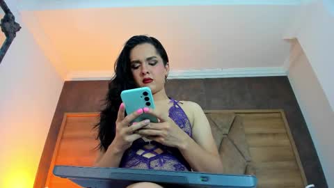 Audrey Hayworth online show from February 11, 2026, 8:41 am