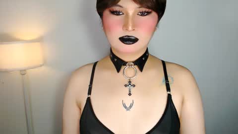 Snapshot of audreyholloway chatting on June 26, 2026, 9:35 am Audrey online show from June 26, 2026, 9:35 am