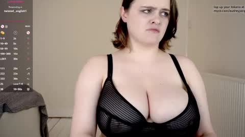Snapshot of audreyjacq chatting on May 26, 2026, 4:03 pm Audrey Jacq online show from May 26, 2026, 4:03 pm