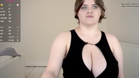 Snapshot of audreyjacq chatting on June 26, 2026, 3:16 pm Audrey Jacq online show from June 26, 2026, 3:16 pm