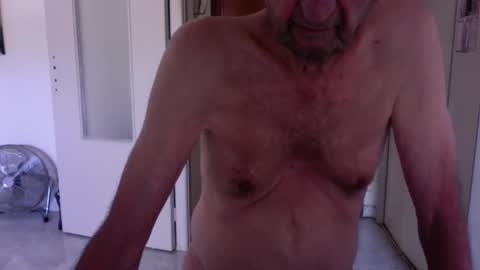 auguste688483 online show from May 28, 2026, 8:44 am