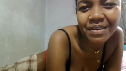 aurelie08 online show from May 28, 2026, 5:05 am