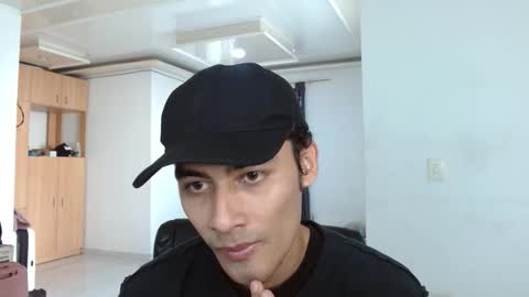 Aureliano online show from November 30, 2025, 10:03 pm