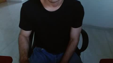 Snapshot of aureliv1 chatting on July 10, 2026, 11:07 pm Aureliano online show from July 10, 2026, 11:07 pm