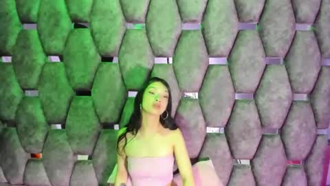 aurora online show from December 15, 2025, 3:49 pm