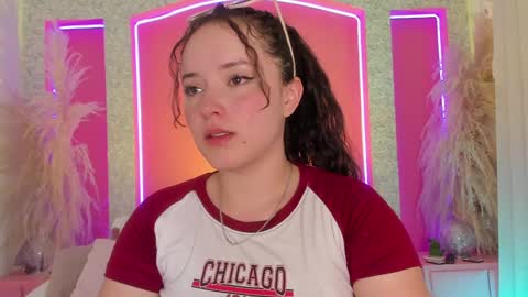 Aurora online show from December 12, 2024, 7:37 pm