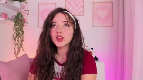 Aurora online show from February 7, 2025, 9:26 pm