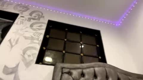 Aurora  online show from November 8, 2025, 4:56 am