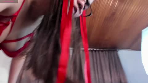 Snapshot of aurora_divine chatting on December 18, 2024, 8:03 pm aurora_divine online show from December 18, 2024, 8:03 pm