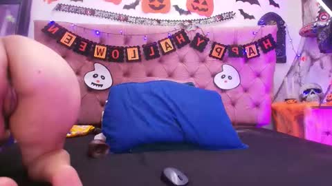 Snapshot of auroraa_miller chatting on October 25, 2025, 12:02 pm auroraa_miller online show from October 25, 2025, 12:02 pm