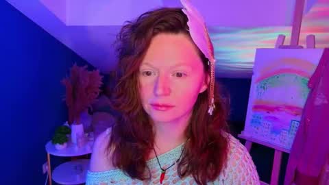 auroraborealis__ online show from November 30, 2025, 6:50 am