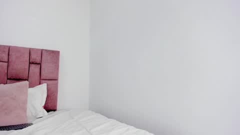 ...  ... online show from March 6, 2025, 1:37 am