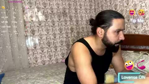 AURORA online show from May 11, 2026, 2:45 pm