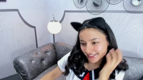 Snapshot of auroragracce chatting on April 20, 2026, 1:58 pm AuroraGracce online show from April 20, 2026, 1:58 pm