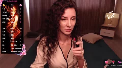 Aurora online show from February 16, 2025, 11:27 am