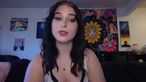 auroralightz1 online show from September 27, 2025, 10:15 pm