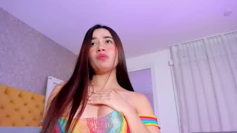 Snapshot of auroramiiller chatting on November 7, 2025, 9:59 pm Aurora Miiller online show from November 7, 2025, 9:59 pm