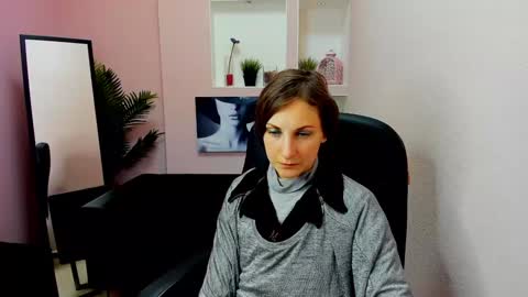 Aurora online show from December 18, 2024, 4:28 pm