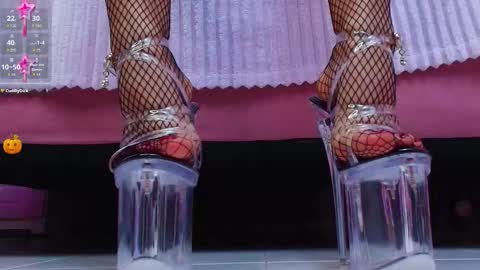 Snapshot of aurorasim chatting on October 30, 2025, 1:23 pm Aurora online show from October 30, 2025, 1:23 pm