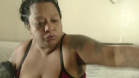 Aurora online show from January 7, 2026, 7:00 am