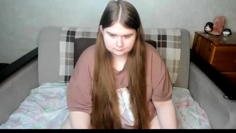 Snapshot of aushpana chatting on December 18, 2025, 7:31 pm aushpana online show from December 18, 2025, 7:31 pm