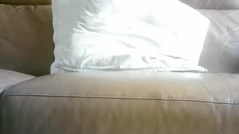 Justin online show from January 2, 2025, 3:26 am