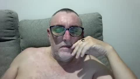 Snapshot of aussie_ozzie chatting on July 5, 2026, 10:00 am aussie_ozzie online show from July 5, 2026, 10:00 am