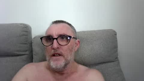 Snapshot of aussie_ozzie chatting on July 19, 2026, 12:47 am aussie_ozzie online show from July 19, 2026, 12:47 am
