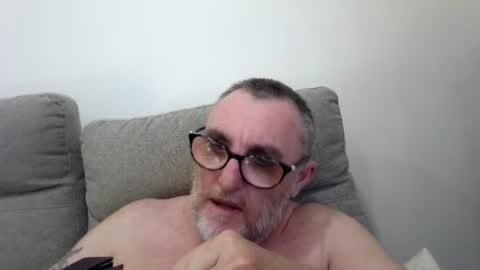 Snapshot of aussie_ozzie chatting on July 20, 2026, 5:33 am aussie_ozzie online show from July 20, 2026, 5:33 am