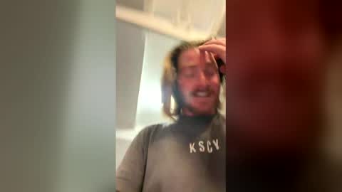 Aussie online show from March 15, 2026, 9:37 am