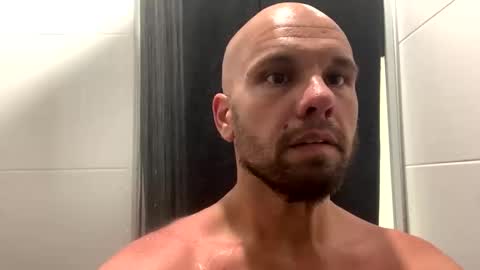 Snapshot of aussieboycal chatting on December 22, 2025, 12:02 pm aussieboycal online show from December 22, 2025, 12:02 pm