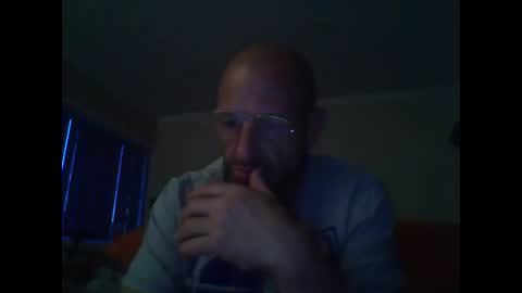 Snapshot of aussieguy59660 chatting on November 24, 2025, 9:09 am aussieguy59660 online show from November 24, 2025, 9:09 am