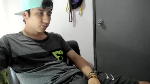 austin1119a online show from December 4, 2025, 5:43 pm