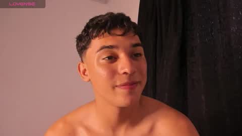 Austin online show from November 4, 2025, 9:58 pm