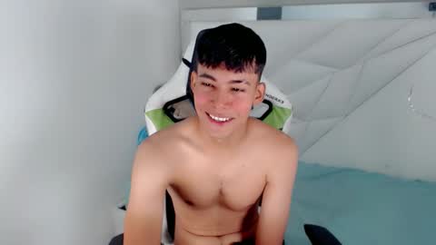 AUSTIN online show from October 21, 2025, 1:45 pm