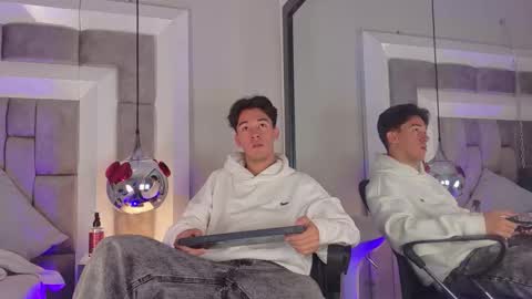 austinreeds online show from March 28, 2026, 1:00 pm