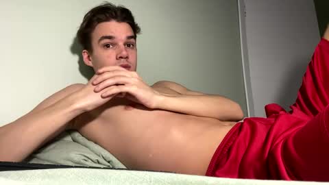 Snapshot of auston_r1ch chatting on February 27, 2025, 4:20 am Auston 3 online show from February 27, 2025, 4:20 am