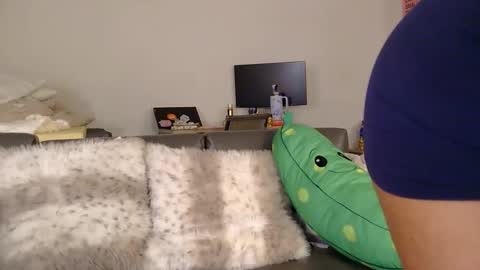 autumesosoft online show from January 6, 2026, 2:15 am