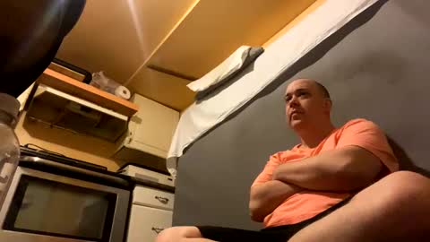 Auz online show from January 1, 2025, 6:15 am