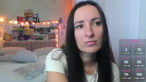 Ava online show from September 11, 2025, 6:02 am