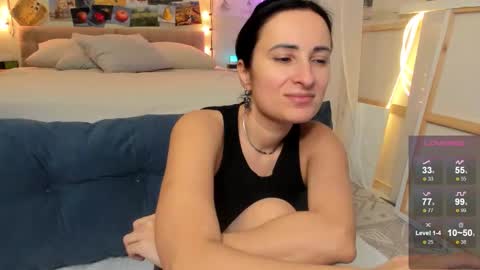 Ava online show from November 3, 2025, 3:13 pm