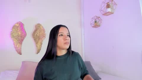 Ava  Bennett online show from December 2, 2025, 11:59 am