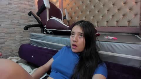 Snapshot of ava_broown chatting on January 21, 2025, 12:04 am online show from January 21, 2025, 12:04 am