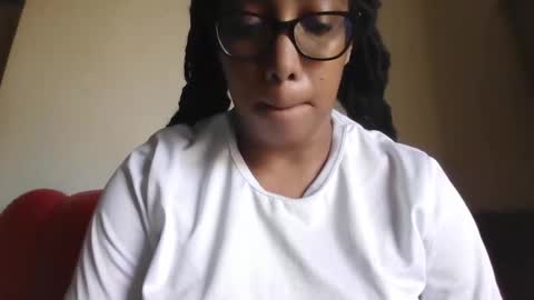 Snapshot of ava_f0xy chatting on February 5, 2025, 6:59 pm Ava Jordana online show from February 5, 2025, 6:59 pm