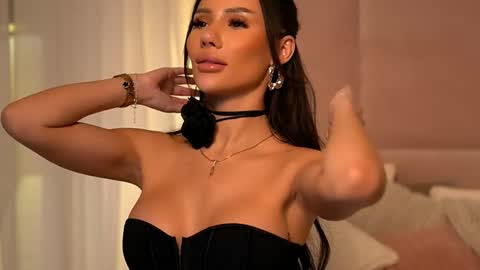 Snapshot of ava_heath chatting on May 6, 2026, 1:03 am Ava online show from May 6, 2026, 1:03 am