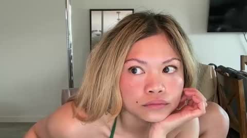 Little Ava  online show from April 13, 2026, 5:51 pm