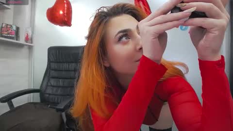 Snapshot of avablue_ chatting on February 13, 2026, 12:23 pm online show from February 13, 2026, 12:23 pm